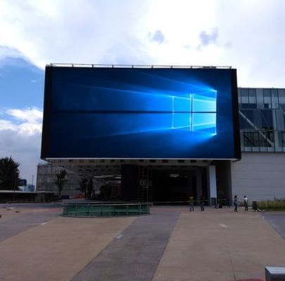 Özel Dış Mekan Led Video Duvar 1R1G1B 3'ü 1 Arada P4mm LED Ekran