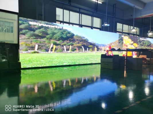 P4 P5 Dış Mekan LED Video Duvarları Tam Renkli Küçük Aralıklı Ekran 5mm