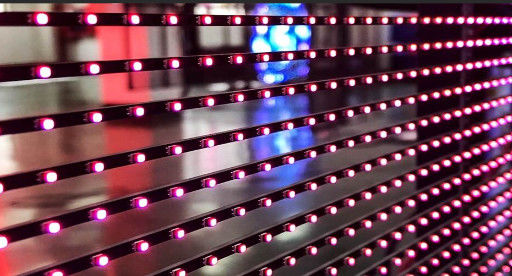 Kolay Bakım % 75 Şeffaf Cam LED Ekranı Uzun Servis Süresi
