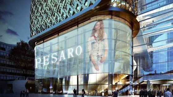 Perakende mağazası vitrin perdesi için 3m*2.5m Şeffaf Izgara LED Ekran