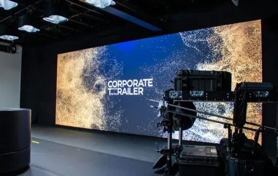 P2.5 İç mekan LED Ekranı Toplu Ekipmanlar için Yüksek Açıklıklı Tam Renkli