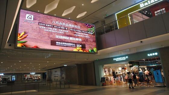 Ultra-ince 22.5mm Kalınlıkta Led Işık Ağırlıklı Kabin Toplantı Odası İçin Yüksek Çözünürlük