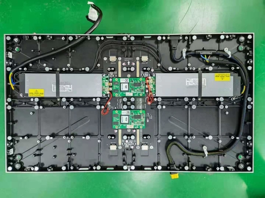 108in Led Teşhir Dolabı 22.5mm Ultra İnce Led Ekran 500nit Ayarlanabilir
