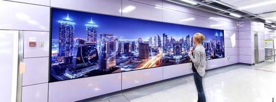 Ofis 350W / M2 6500k için 24 bit Ticari Küçük Piksel LED Ekran Kartı