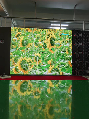 P1.25 DC5V Küçük Piksel Aralığı Led Ekran Paneli Ekranı 4k Video Duvarı 600mm * 337.5mm