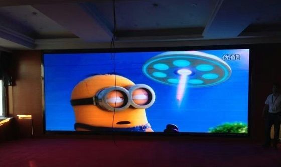 900cd Kapalı Tam Renkli LED Ekran Kiralama P3.91 Led Matrix Duvar CCC 65410 Piksel