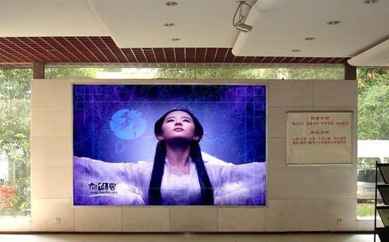 Led Ekran Kabini Özelleştirilmiş Reklam P5 Led TV Panel Ekran Video Duvarı