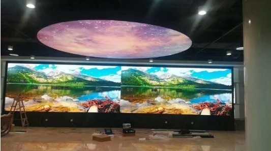 320 * 160mm İç Mekan Tam Renkli Led Ekran Panelleri 1920hz - 3840hz