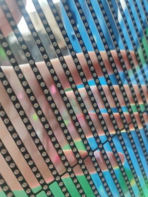 100 X 50cm Şeffaf Cam LED Ekran Reklam Ekranı 32873 Piksel ODM FCC