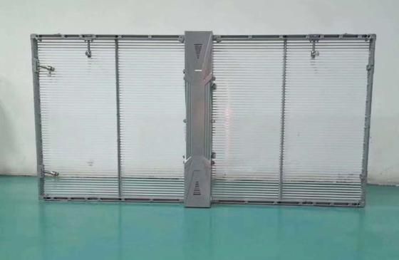 P3.91mm 1R1G1B Şeffaf Cam Led Ekran HD Led Mesh Video Duvar ISO9001