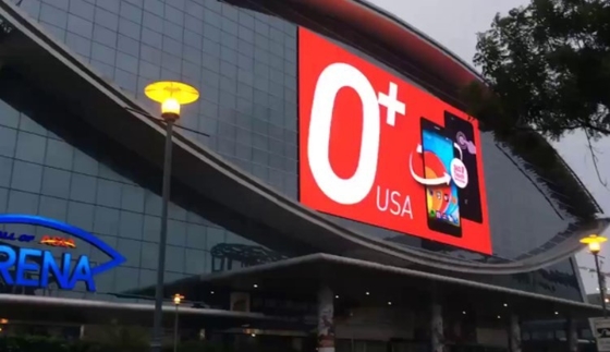 HD Tam Renkli P4 Özelleştirilebilir LED Ekran Dış Mekan LED Video Duvarları